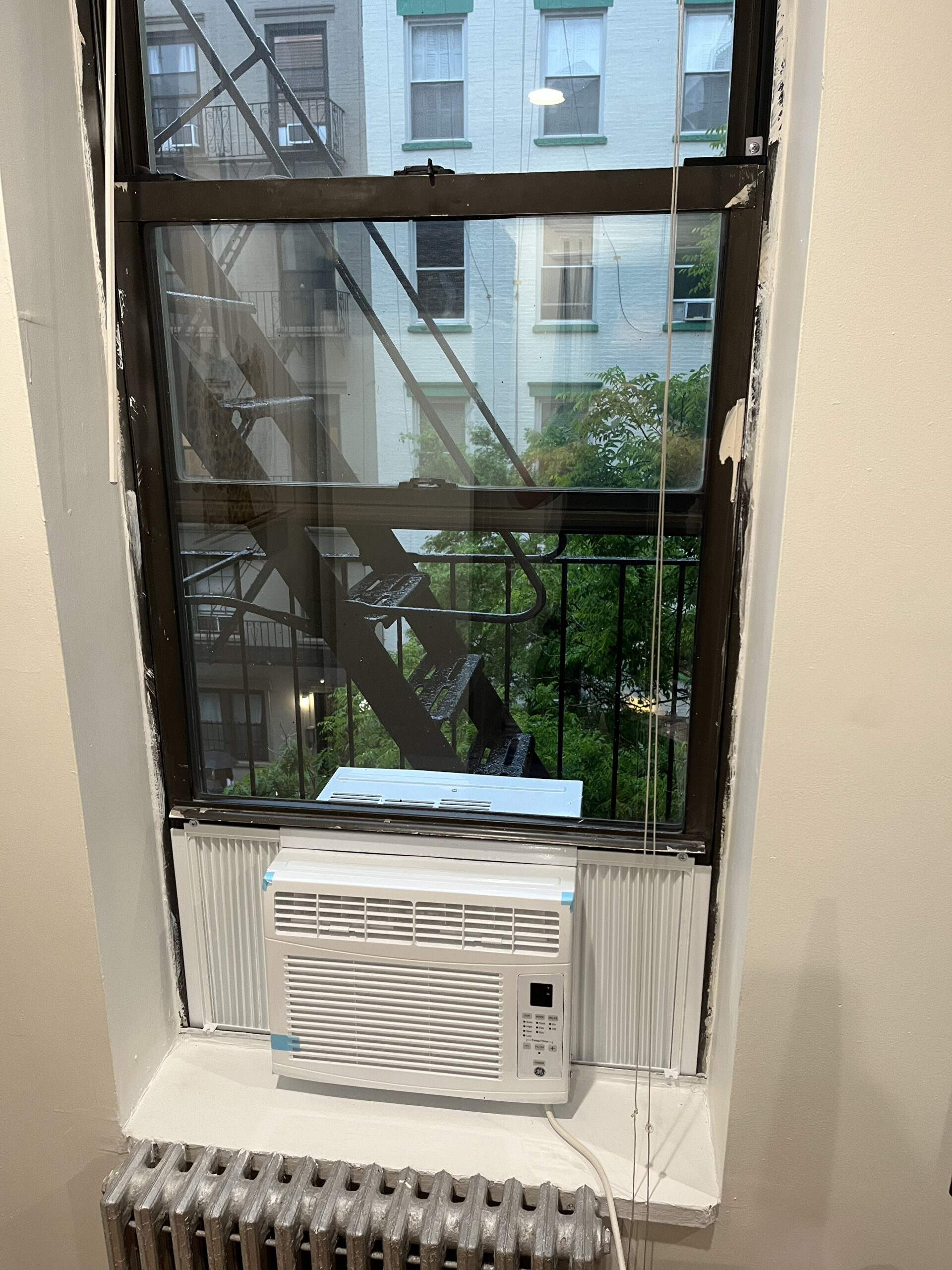 Affordable window AC setup service in NYC